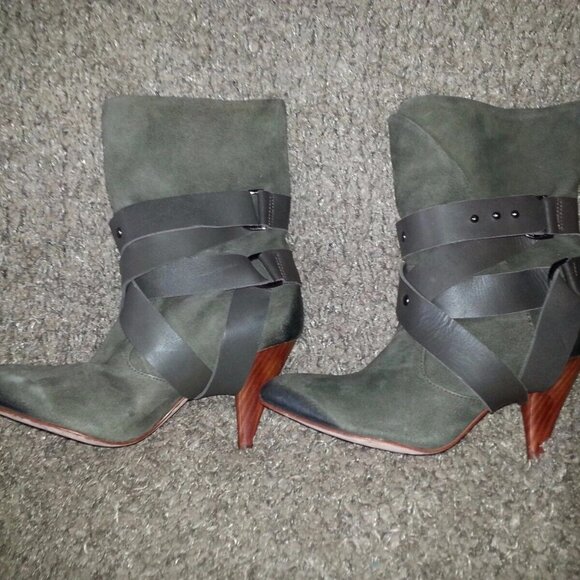 MEA SHADOW-Cassandra-Khaki Suede & Leather Harness Boots Bootie-SZ 6-NEW - Picture 2 of 7